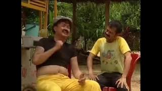 Labaeng Sne Neay Kuy, Kroem Khmer funny
